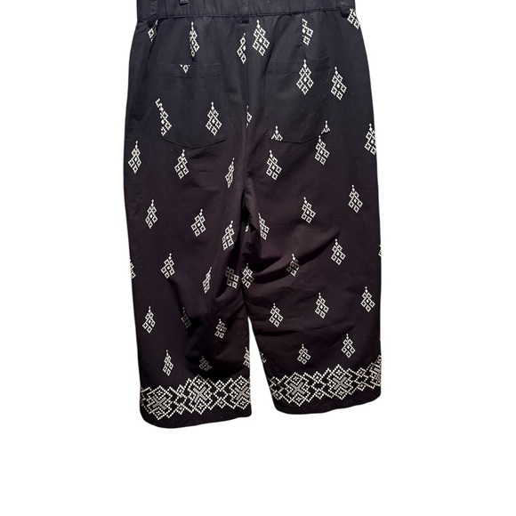 Adrianna Papell
Embroidered Wide Leg Trousers, Black/Cream - Picture 3 of 14